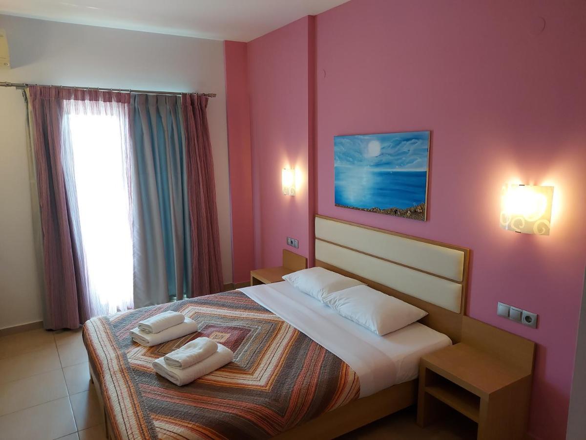 Hotel Epavlis Eleftheriadi Паралия-Катерини Экстерьер фото