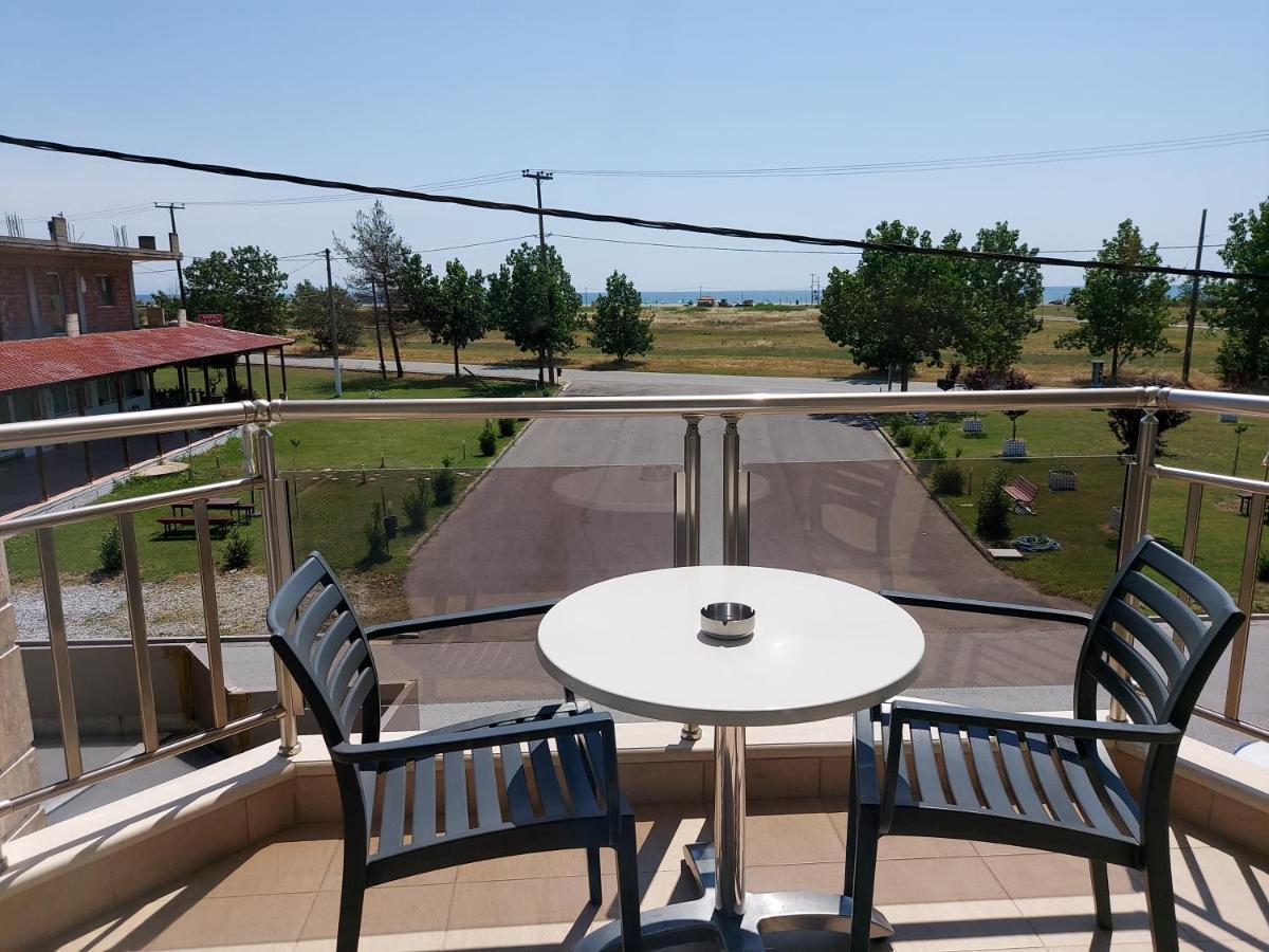 Hotel Epavlis Eleftheriadi Паралия-Катерини Экстерьер фото