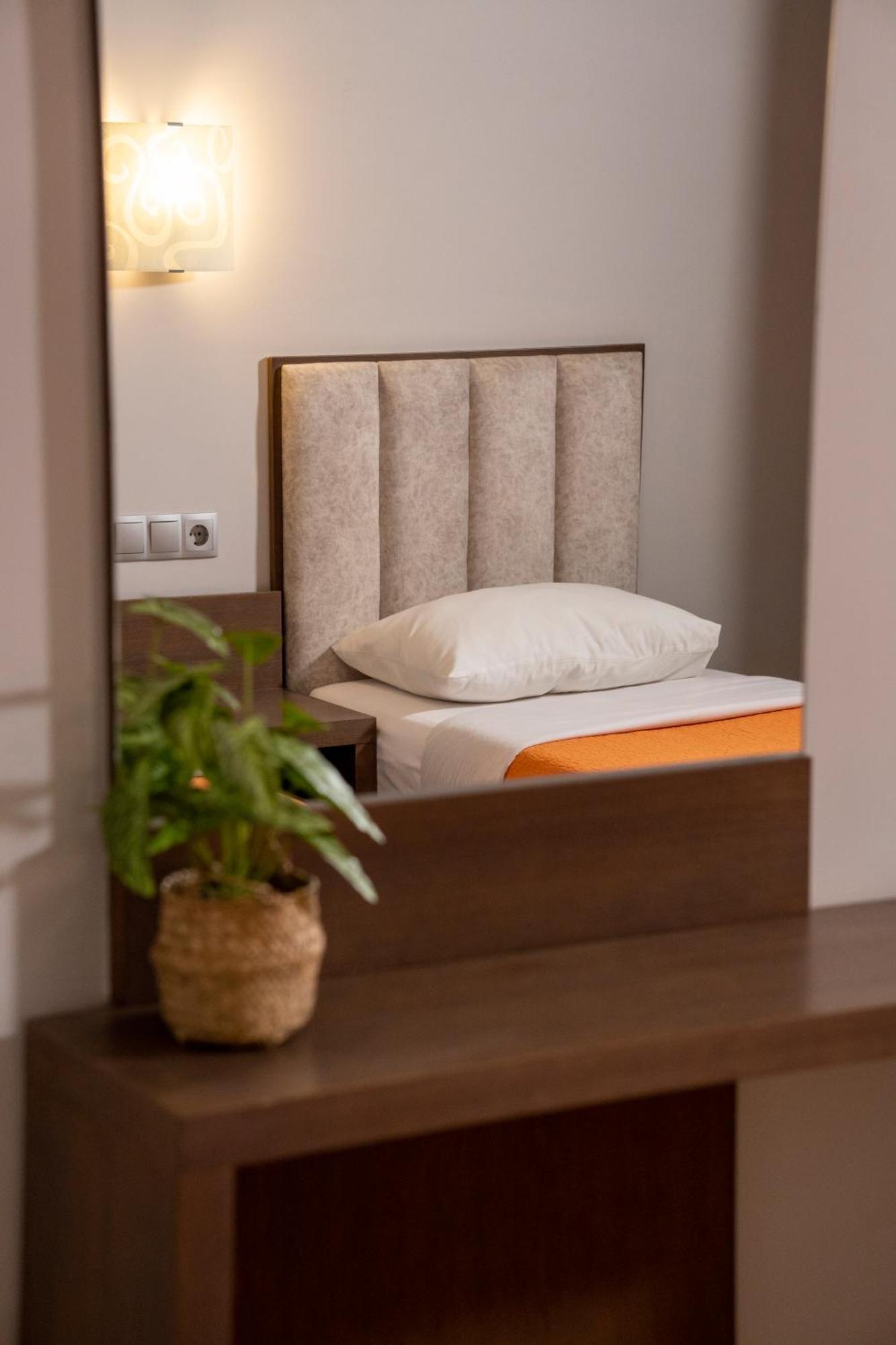Hotel Epavlis Eleftheriadi Паралия-Катерини Экстерьер фото