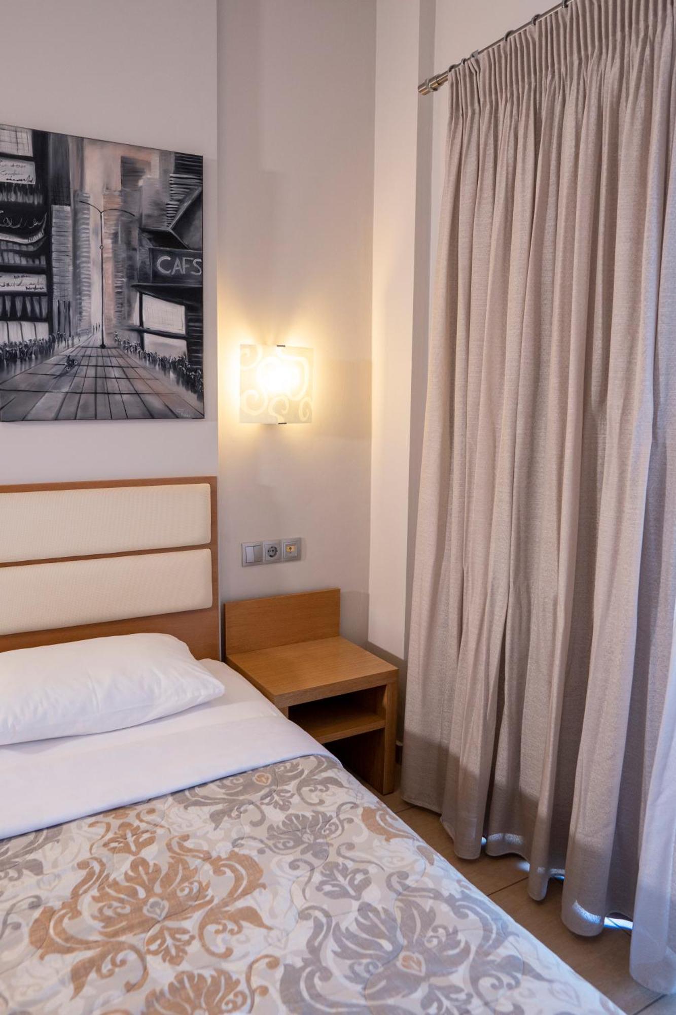 Hotel Epavlis Eleftheriadi Паралия-Катерини Экстерьер фото