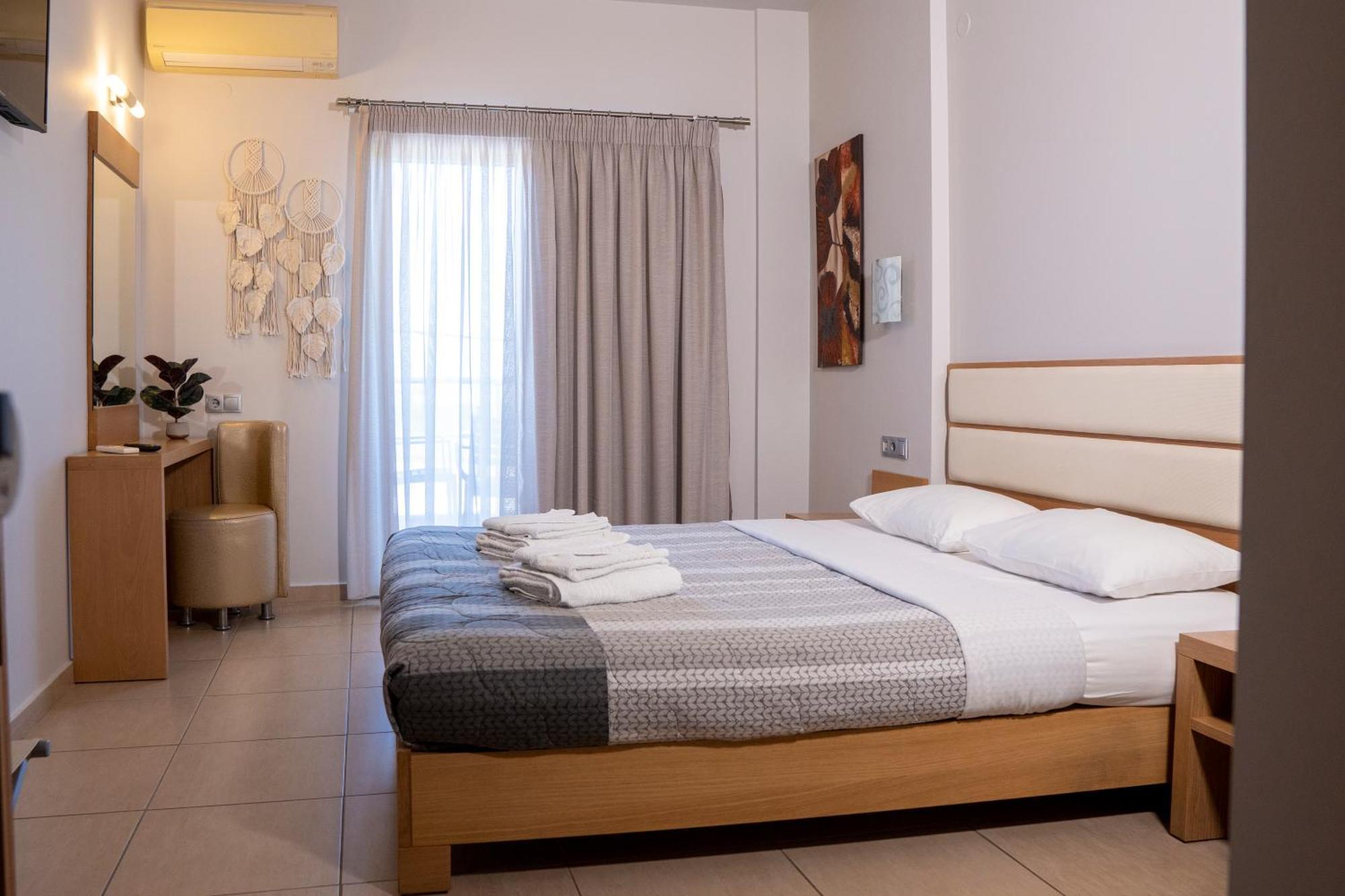 Hotel Epavlis Eleftheriadi Паралия-Катерини Экстерьер фото