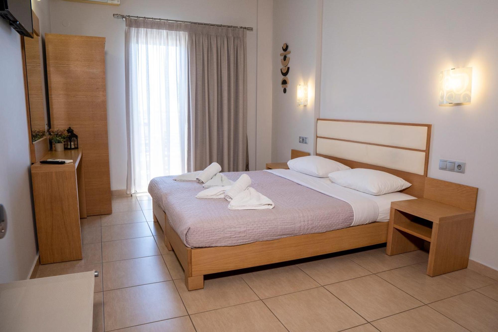 Hotel Epavlis Eleftheriadi Паралия-Катерини Экстерьер фото