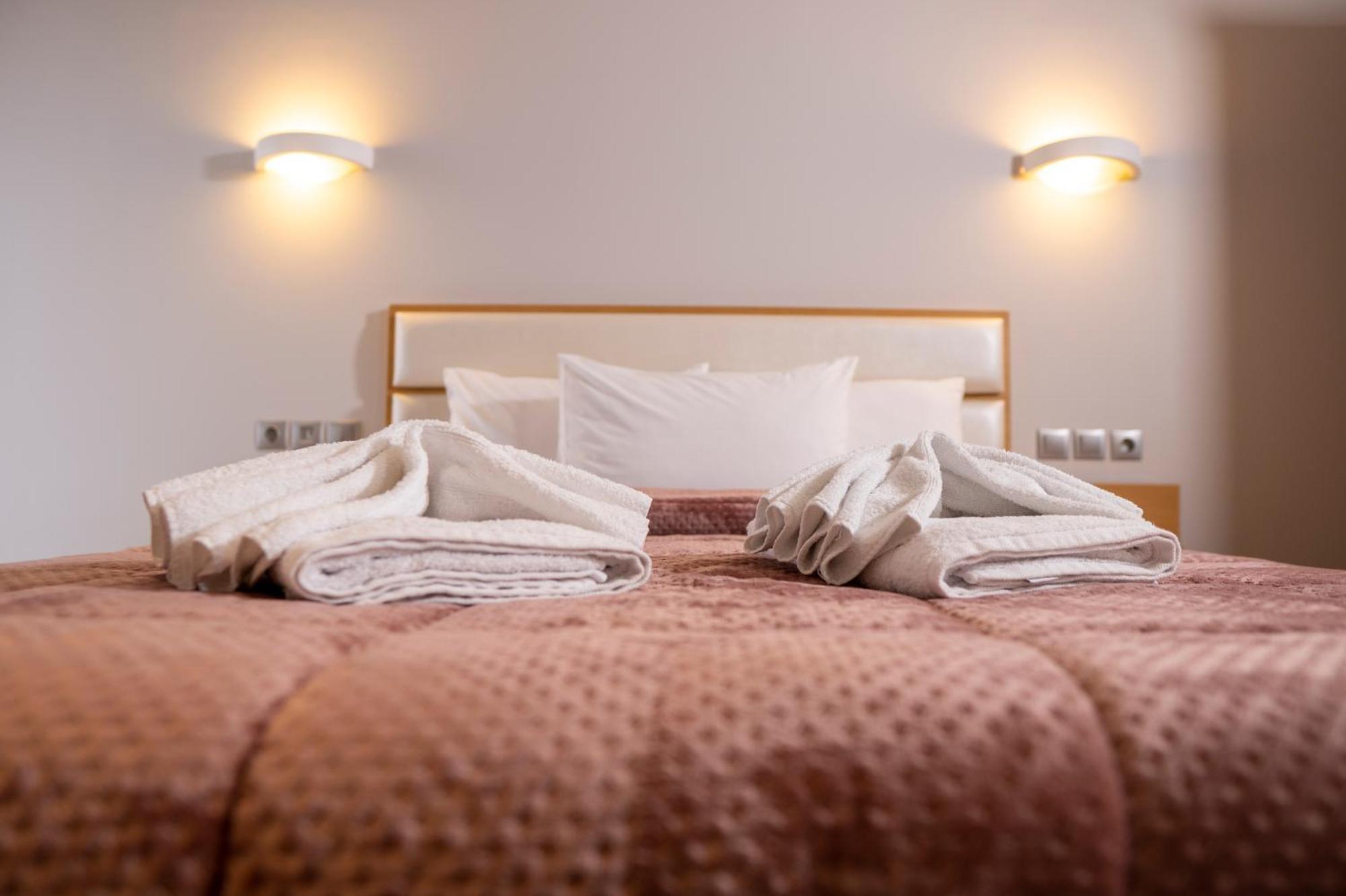 Hotel Epavlis Eleftheriadi Паралия-Катерини Экстерьер фото