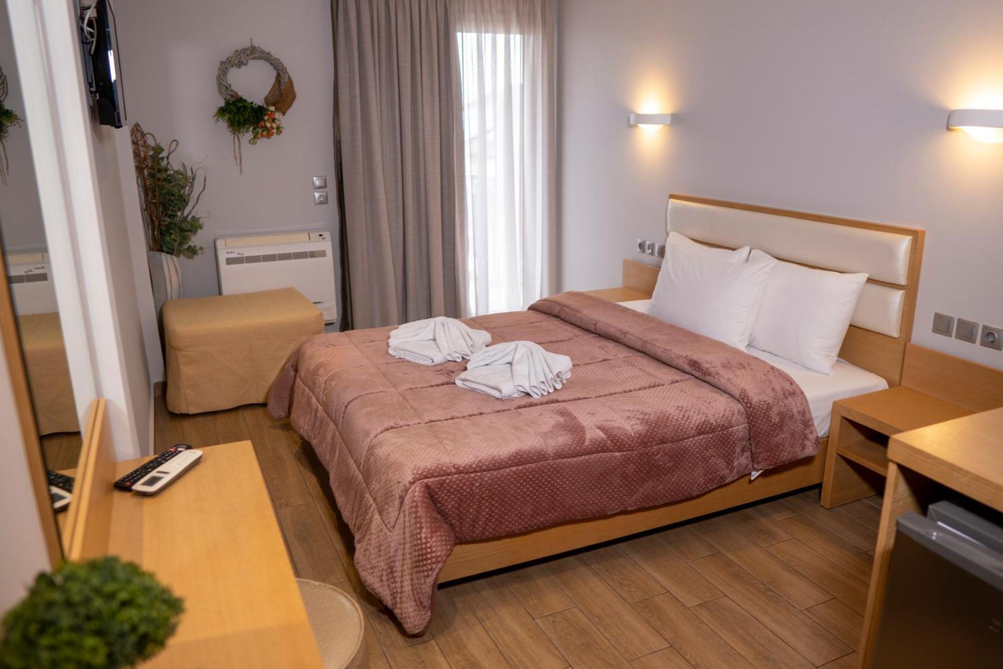 Hotel Epavlis Eleftheriadi Паралия-Катерини Экстерьер фото