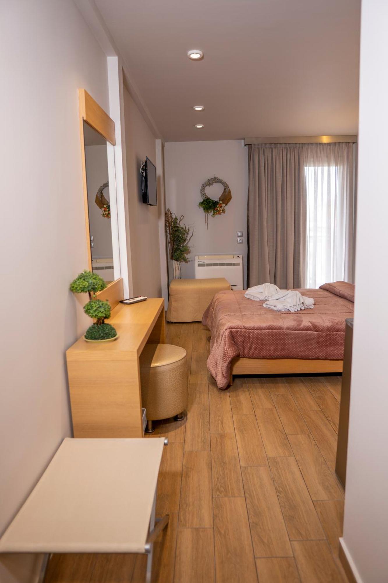 Hotel Epavlis Eleftheriadi Паралия-Катерини Экстерьер фото