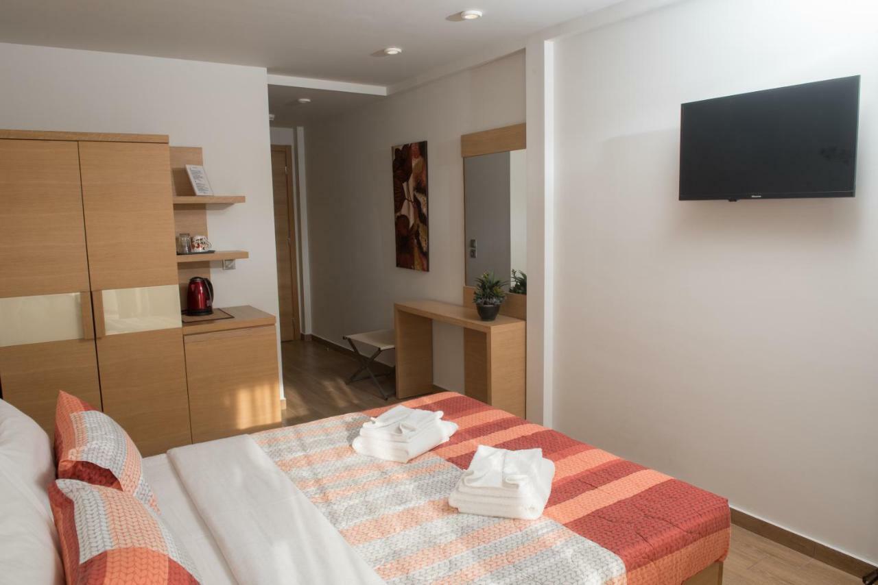 Hotel Epavlis Eleftheriadi Паралия-Катерини Экстерьер фото